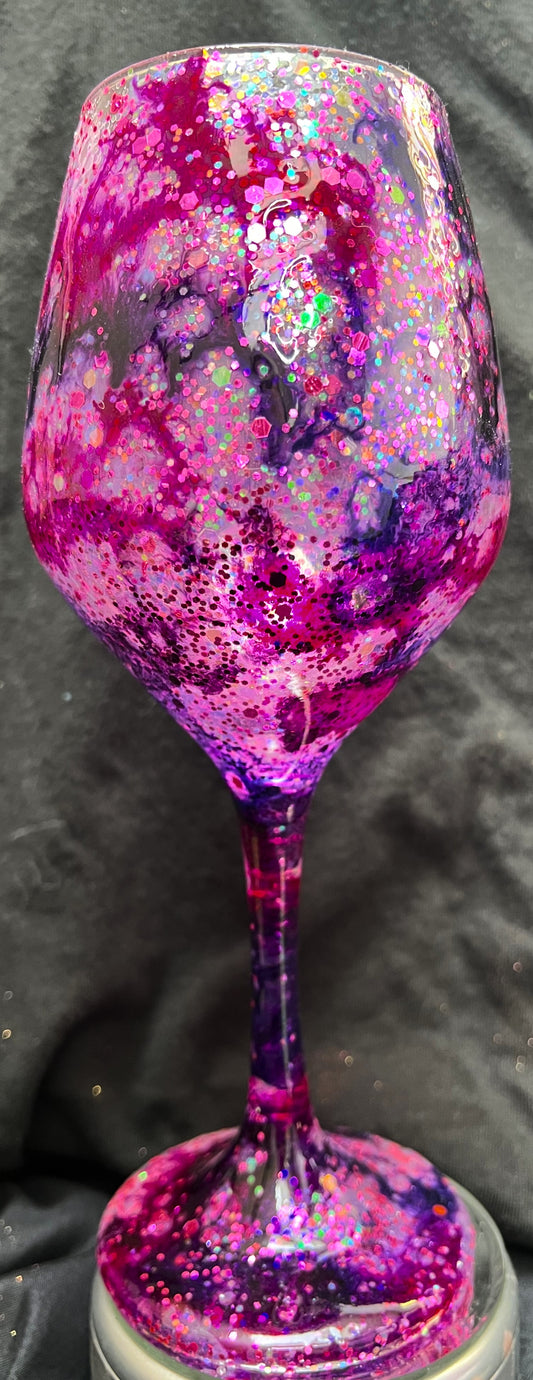 L103 Multiple Purple textured Wine Glass
